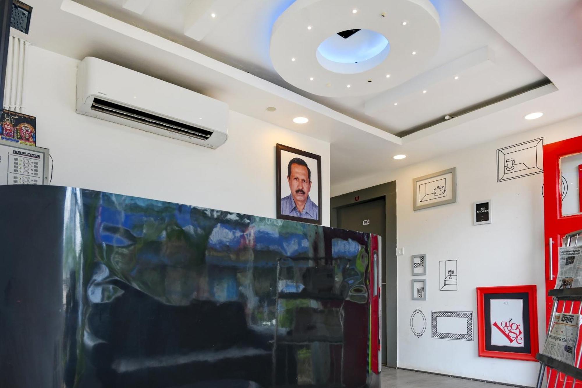Super Town House Hi5 Aditya International Μπουμπάνεσβαρ Εξωτερικό φωτογραφία